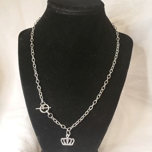 Crown toggle necklace and earring set